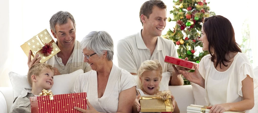 Alegem cadouri pentru familie