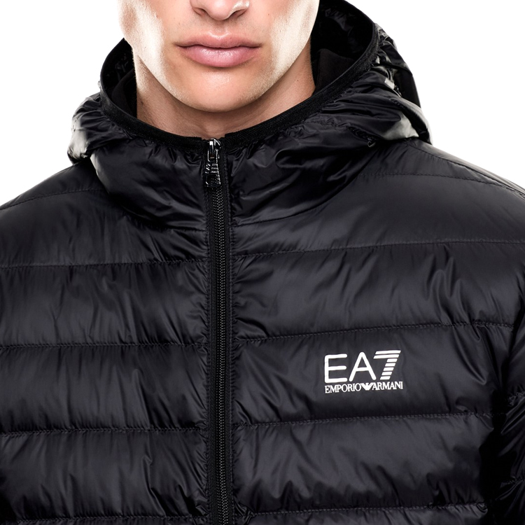 Куртка мужская EA7 EMPORIO ARMANI TRAIN CORE ID M DOWN LIGHT JAC L Черный photo 4
