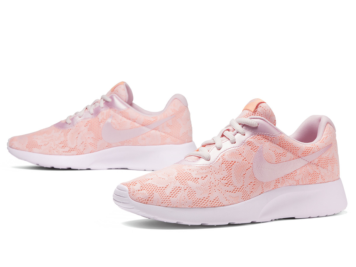 Кроссовки Nike TANJUN ENG / Женский / 36 / Розовый photo 2