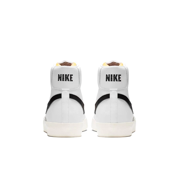 Incaltaminte Sport Nike BLAZER MID 77 VNTG pt Barbati / 44.5 / Alb photo 6