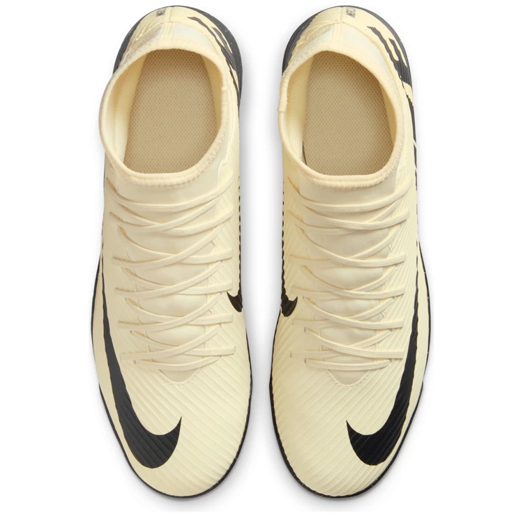 Ghete pentu fotbal Nike SUPERFLY 9 CLUB TF pt Barbati / 40.5 / Bej photo 4