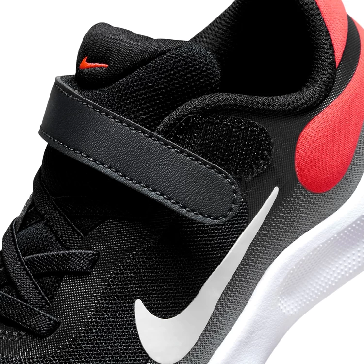 Кроссовки Nike REVOLUTION 7 (PSV) / Мужской / 31.5 / Черный/Красный photo 5