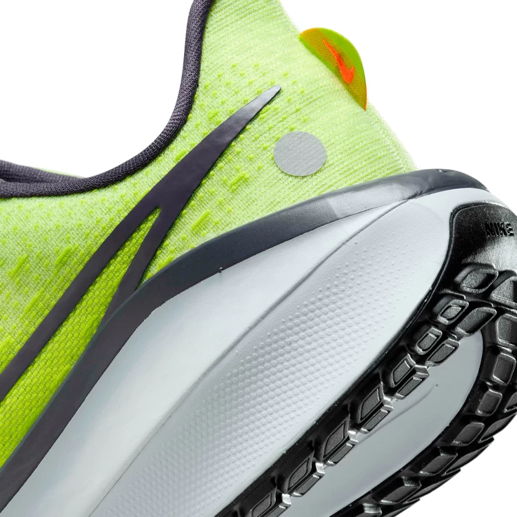 Кроссовки Nike W VOMERO 17 / Женский / 40.5 / Желтый photo 5