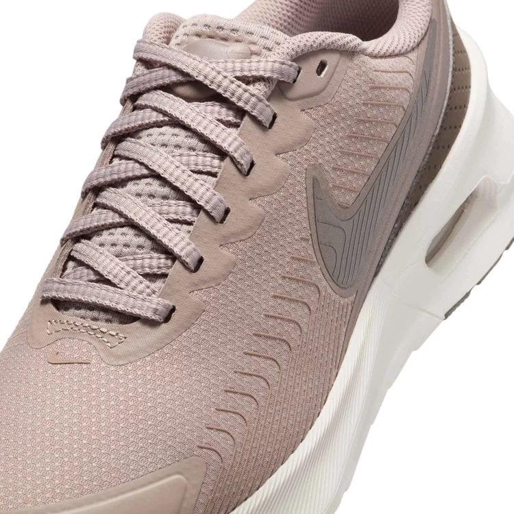 Кроссовки Nike W AIR MAX NUAXIS / Женский / 38.5 / Коричневый photo 5