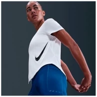 Tricou Nike W NK TEMPO SWSH HBR DF SS TOP thumbnav 2