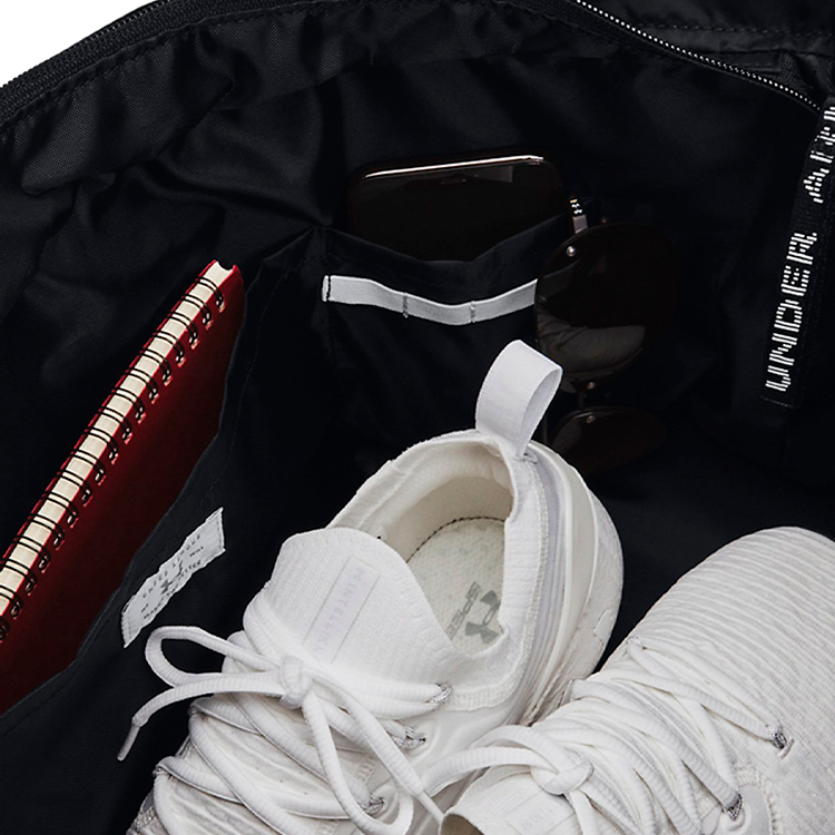Сумка спортивная  Under Armour UA Favorite Tote/1369214-001/Черный photo 4