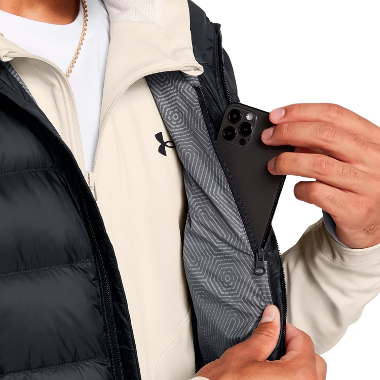 Жилет мужской Under Armour LEGEND DOWN VEST L Черный photo 4