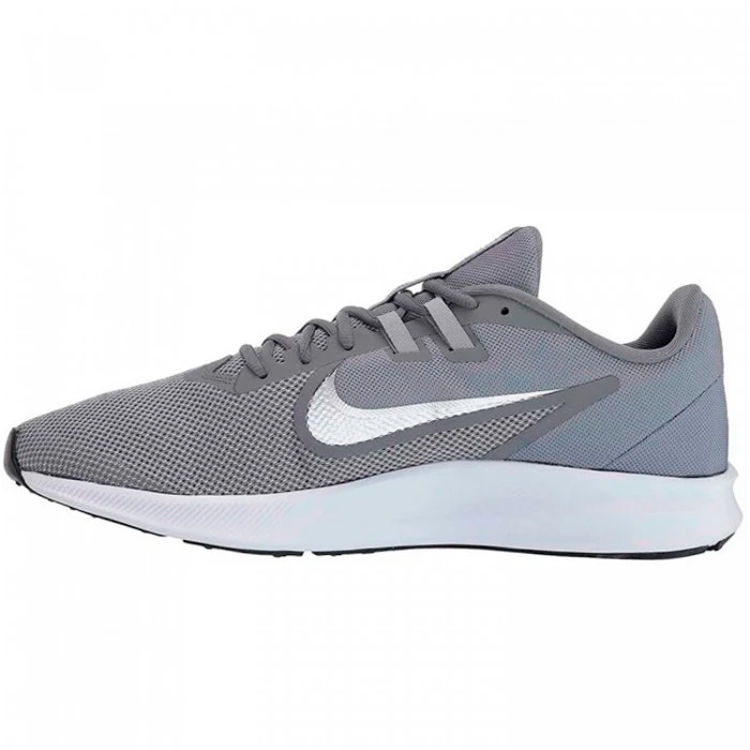Кроссовки Nike DOWNSHIFTER 9 photo Кроссовки Nike DOWNSHIFTER 9 photo