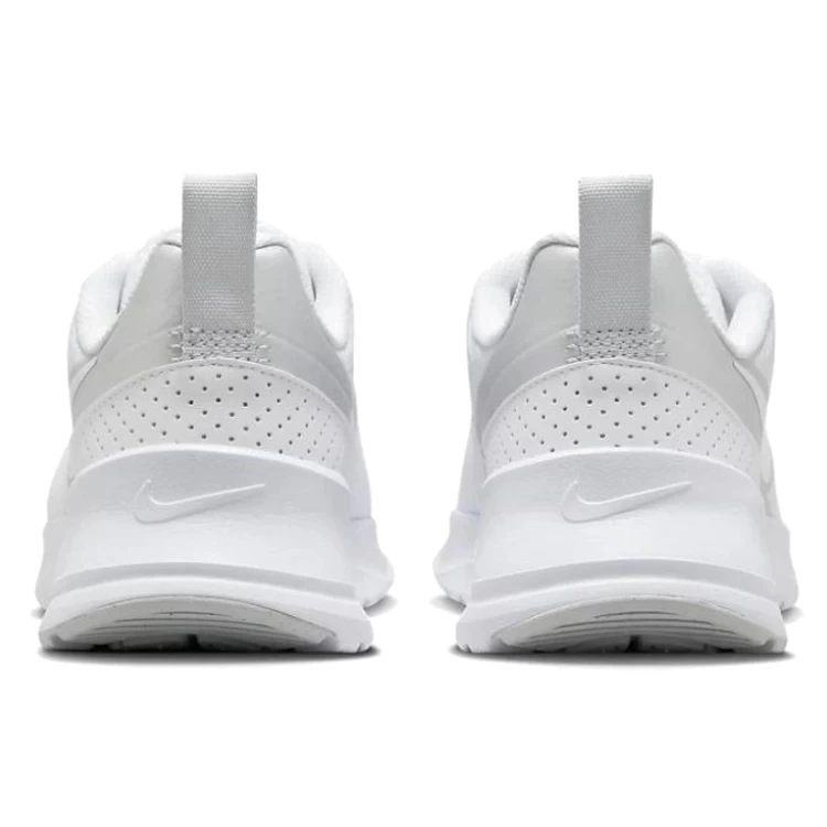 Кроссовки Nike W AIR MAX NUAXIS / Женский / 38.5 / Белый photo 4