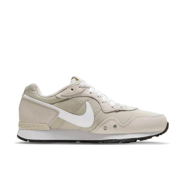 Кроссовки Nike WMNS VENTURE RUNNER photo 2