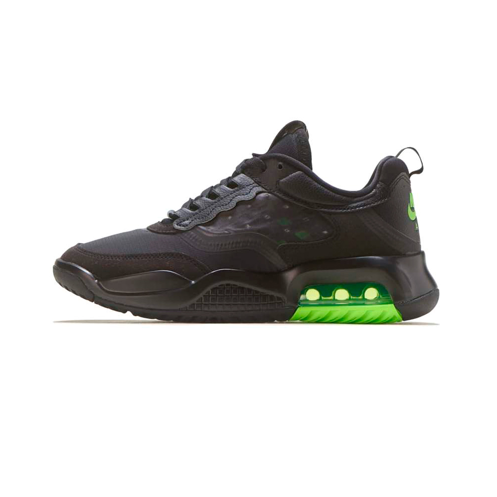 Кроссовки Nike JORDAN MAX 200 (GS) / Мужской / 38 / Черный photo 1 Кроссовки Nike JORDAN MAX 200 (GS) / Мужской / 38 / Черный photo 1