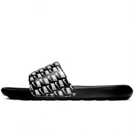 Шлепанцы Nike VICTORI ONE SLIDE PRINT 