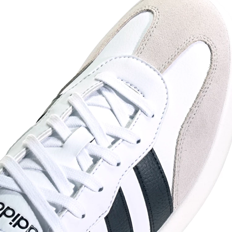 Кроссовки Adidas BARREDA / Мужской / 44 / Белый photo 5