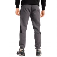 Брюки Puma EVOSTRIPE Core Pants thumbnav 3