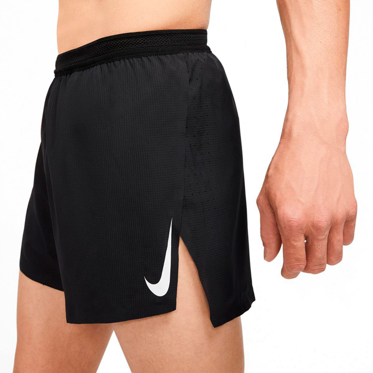 Sorti de bărbați Nike M NK AROSWFT 4IN SHORT S Negru photo 7