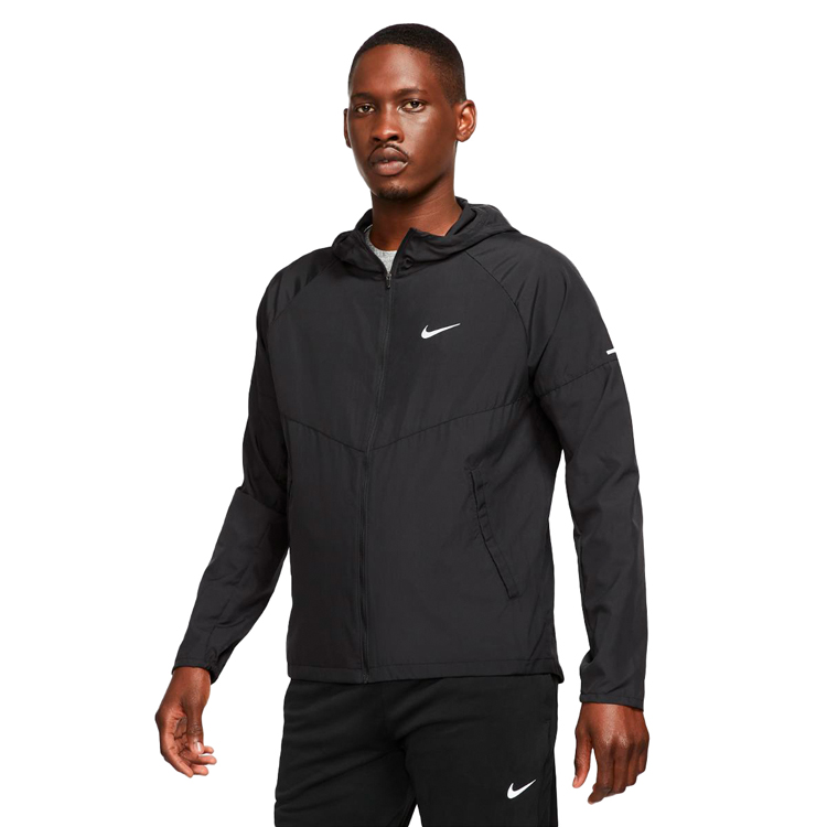 Мужская Ветровка Nike M NK RPL MILER JKT L Черный photo 1 Мужская Ветровка Nike M NK RPL MILER JKT L Черный photo 1