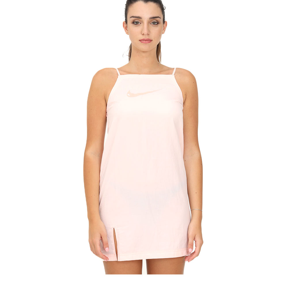 Платье Nike W NSW SWSH WVN CAMI DRESS photo Платье Nike W NSW SWSH WVN CAMI DRESS photo