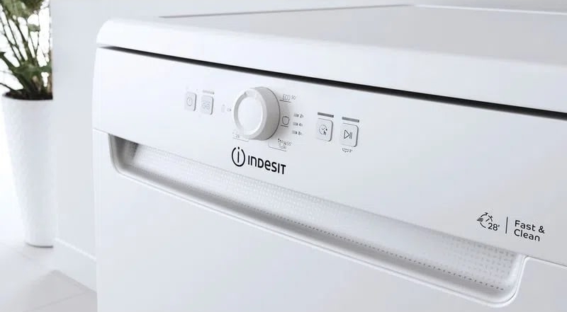 Посудомоечная машина  Indesit DFE1B1913 Белый /13 Комплектов /Полногабаритная photo 3