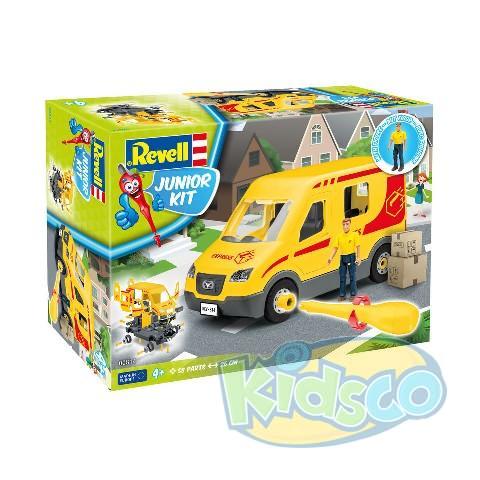Revell 814 Delivery Truck With Figure photo 1