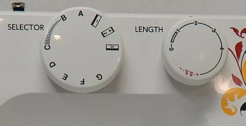 Швейная машина Janome 2525, Белый photo 3