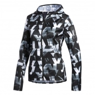  Adidas OWN THE RUN JKT 