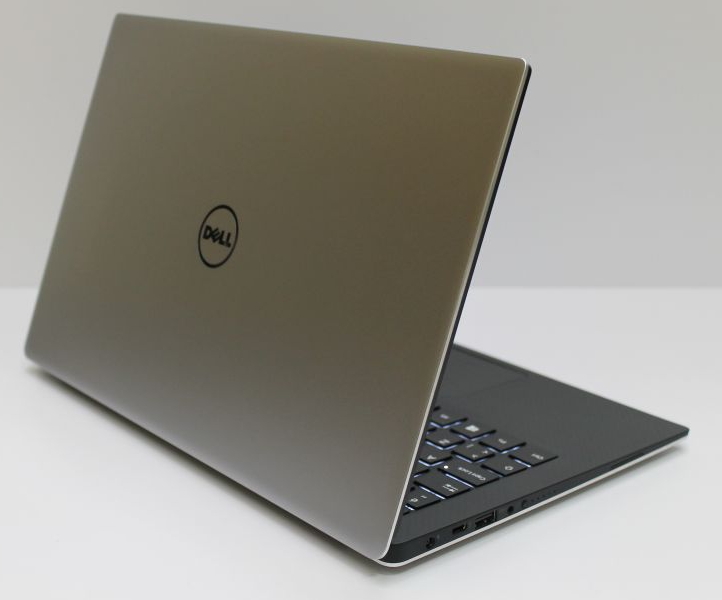 Ноутбук Dell XPS XPS 13 Aluminium/Carbon Ultrabook (9360) 13.3” / 8 ГБ / 256 ГБ / Core i5 / UHD Graphics 620 / Черный с серым photo 3