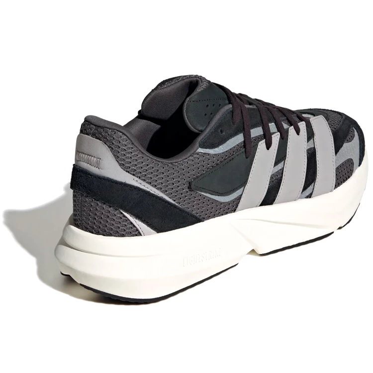 Кроссовки Adidas LIGHTBLAZE / Мужской / 46.5 / Черный photo 4