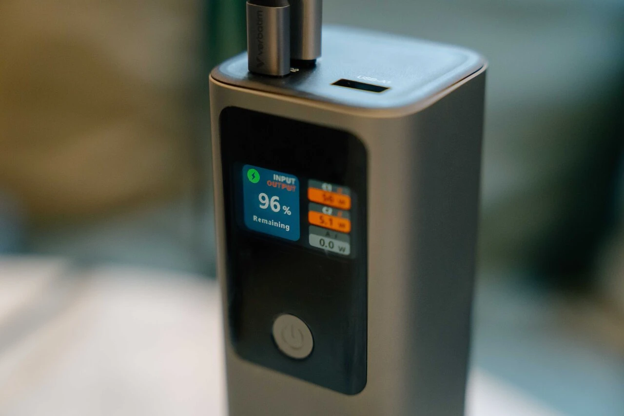 Power Bank Verbatim Charge 'n' Go/ 27.000 mAh / Gray photo 3