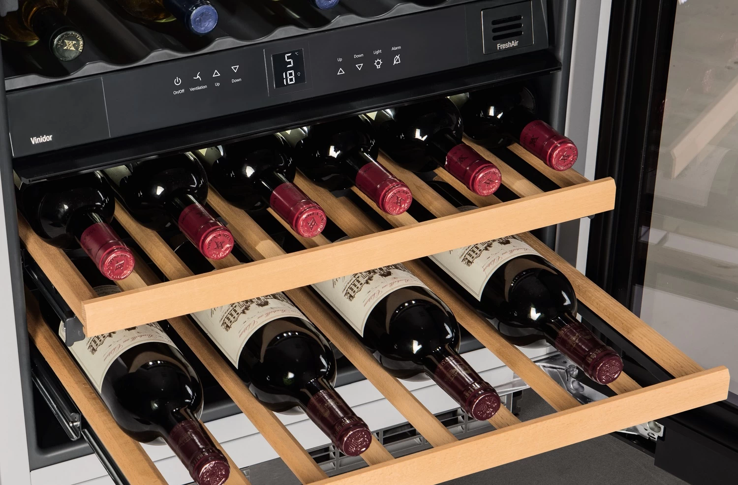 Vitrina de vinuri incorporabil Liebherr UWT gb1682 / 34 sticle / 86.6 cm / G / Negru photo 4