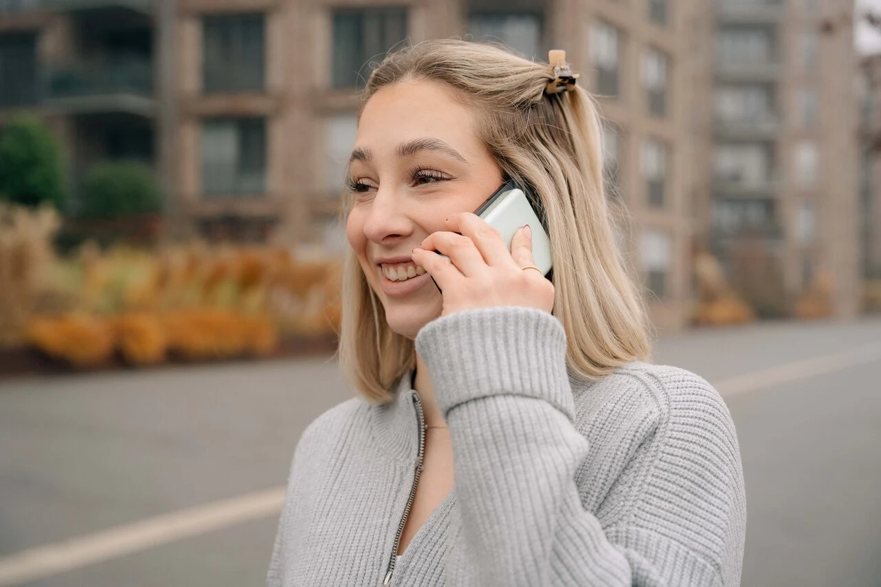 Power Bank Magnetic Wireless Verbatim Charge'n'Go Essentials / 5000 mAh / Green photo 3