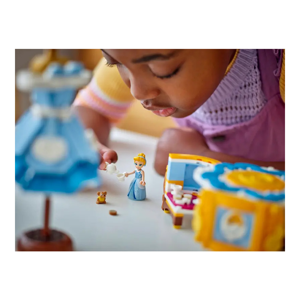 Constructor Lego Disney Cinderella s Dress 43266 de la 9+ ani photo 8