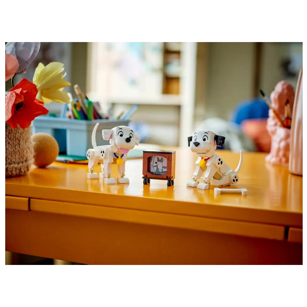 Constructor Lego Disney Lucky &amp; Penny 101 Dalmatians Puppies 43271 de la 6+ ani photo 7