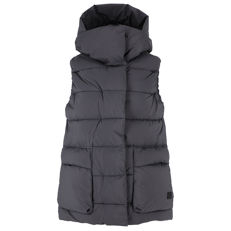 Жилет Outventure Vest W photo Жилет Outventure Vest W photo
