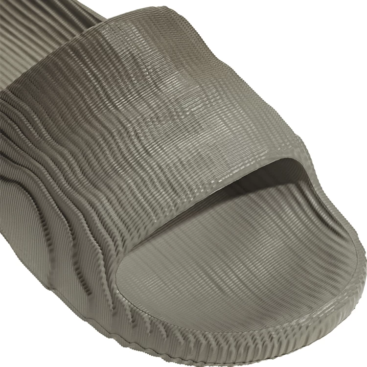 Slapi Adidas ADILETTE 22 pt Barbati / 40.5 / Verde photo 4