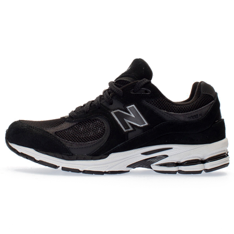 Кроссовки New Balance 2002R photo Кроссовки New Balance 2002R photo
