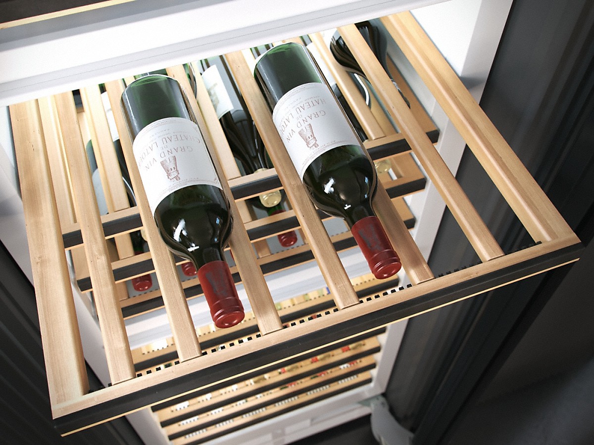 Frigider de vin Miele KWT 2611 Vi L / 104 sticle / 212.7 cm / A+ / Negru photo 5