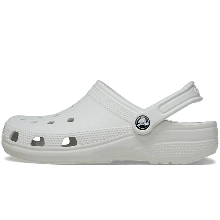 Slapi Crocs Classic photo Slapi Crocs Classic photo